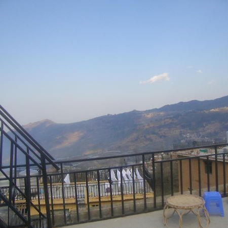 Belinda Backpackers Guesthouse Ян'янг Екстер'єр фото